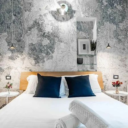 Joivy Spectacular Flat Near Duomo アパート ミラノ
